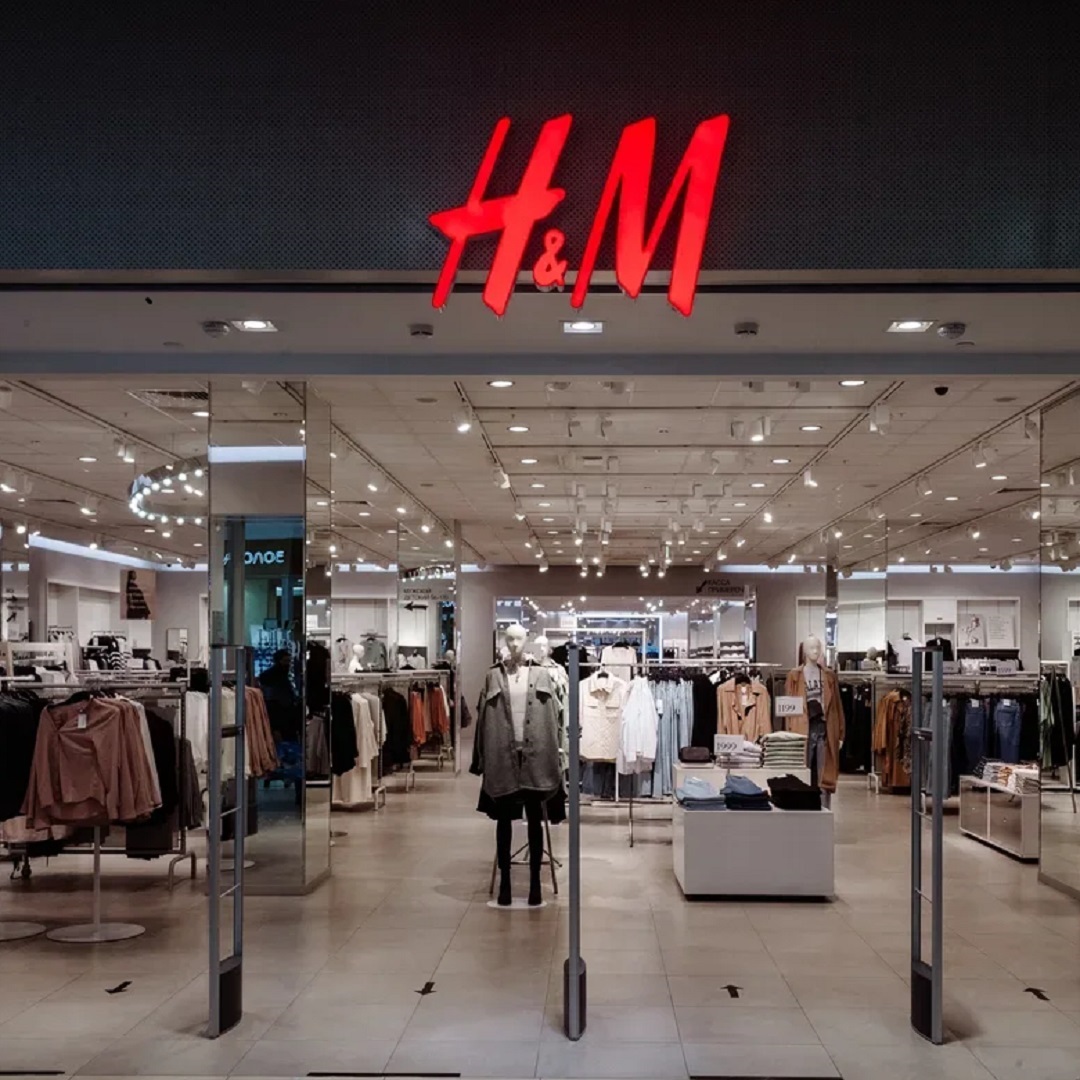 M d m shop. H M В Новосибирске. H&M hennes & Mauritz одежда. H M интернет-магазин. N M магазин одежды.